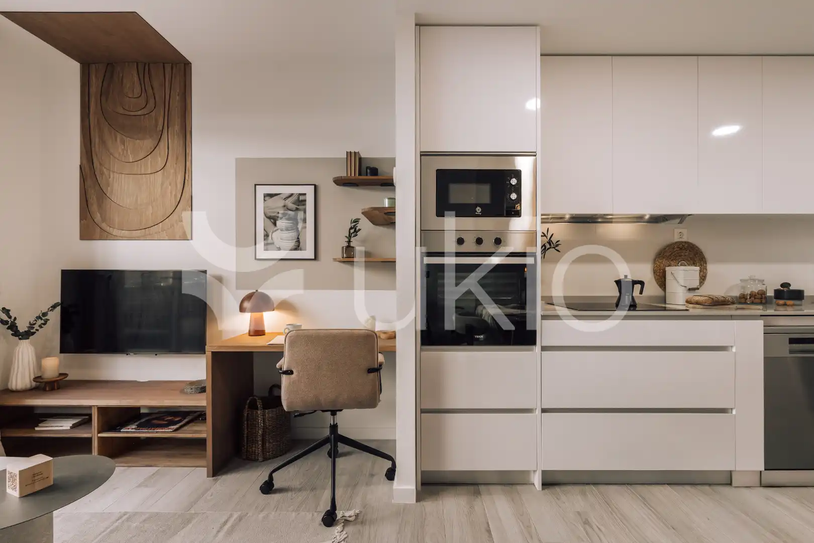 Cuina de Apartament de lloguer en Madrid amb Aire condicionat, Calefacció i Terrassa
