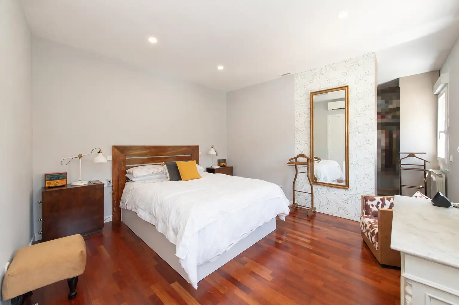 Dormitori de Casa o xalet en venda en Madrid amb Aire condicionat, Calefacció i Jardí privat