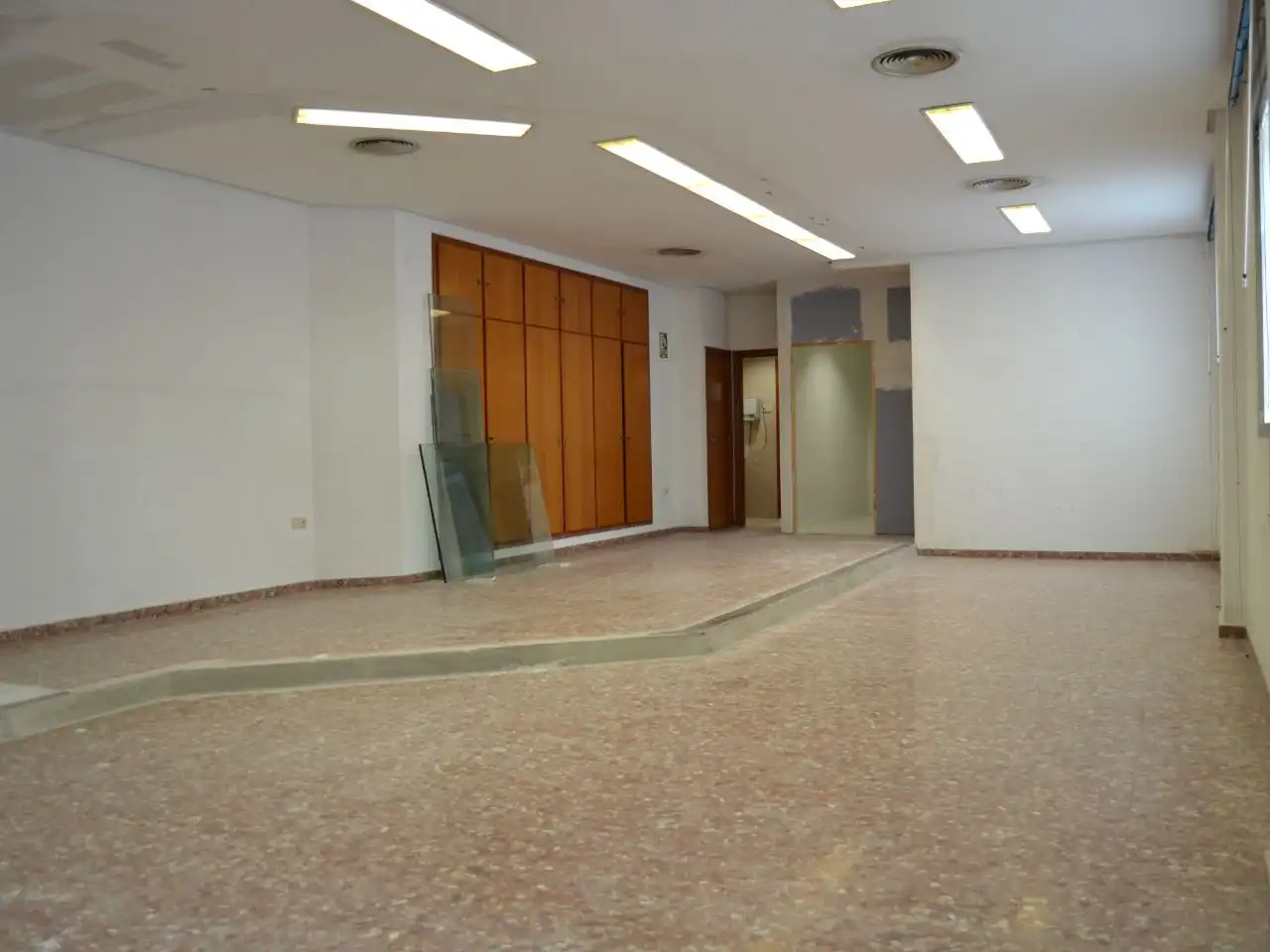 Commercial properties for rent in Benifairó de les Valls  with Air Conditioner, Terrace and Internet