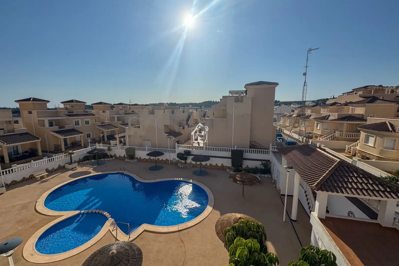 Piscina de Casa o xalet de lloguer en San Miguel de Salinas amb Aire condicionat, Piscina i Moblat