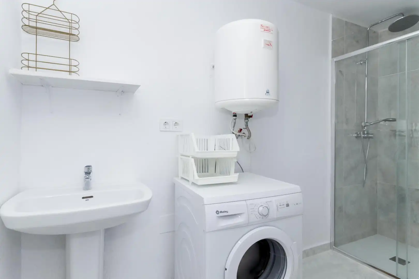 Bathroom of Houses for sale in Orihuela  with Air Conditioner and Terrace