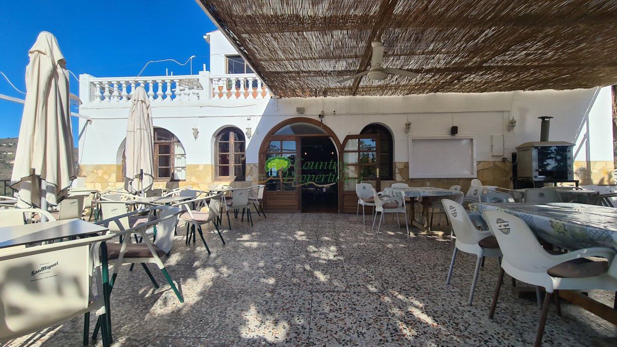 Local en venda en Cómpeta