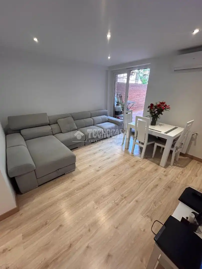 Sala de estar de Piso en venta en Madrid con Calefacción y Terraza
