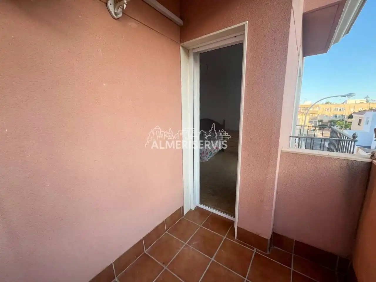 Terrassa de Casa o xalet en venda en Roquetas de Mar amb Aire condicionat i Moblat