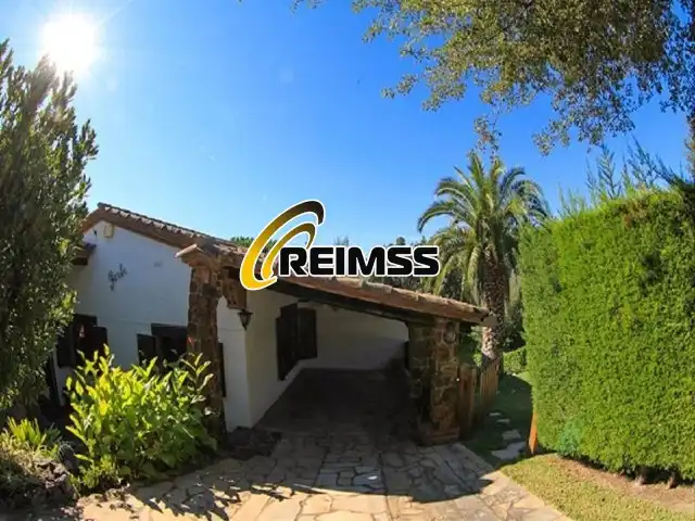 Houses for sale in Carrer de la Selva, 60, Cabanyes - Mas Ambrós - Mas Pallí