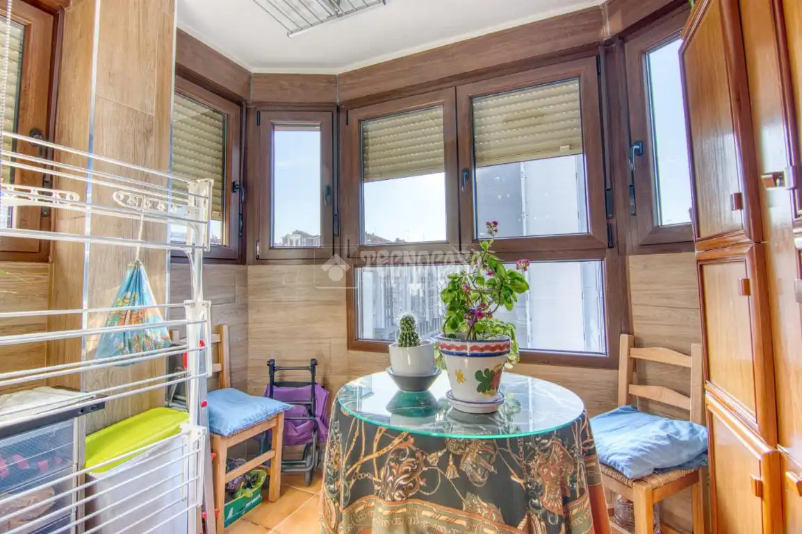 Schlafzimmer von Wohnung zum Verkauf in Santander mit Abstellraum