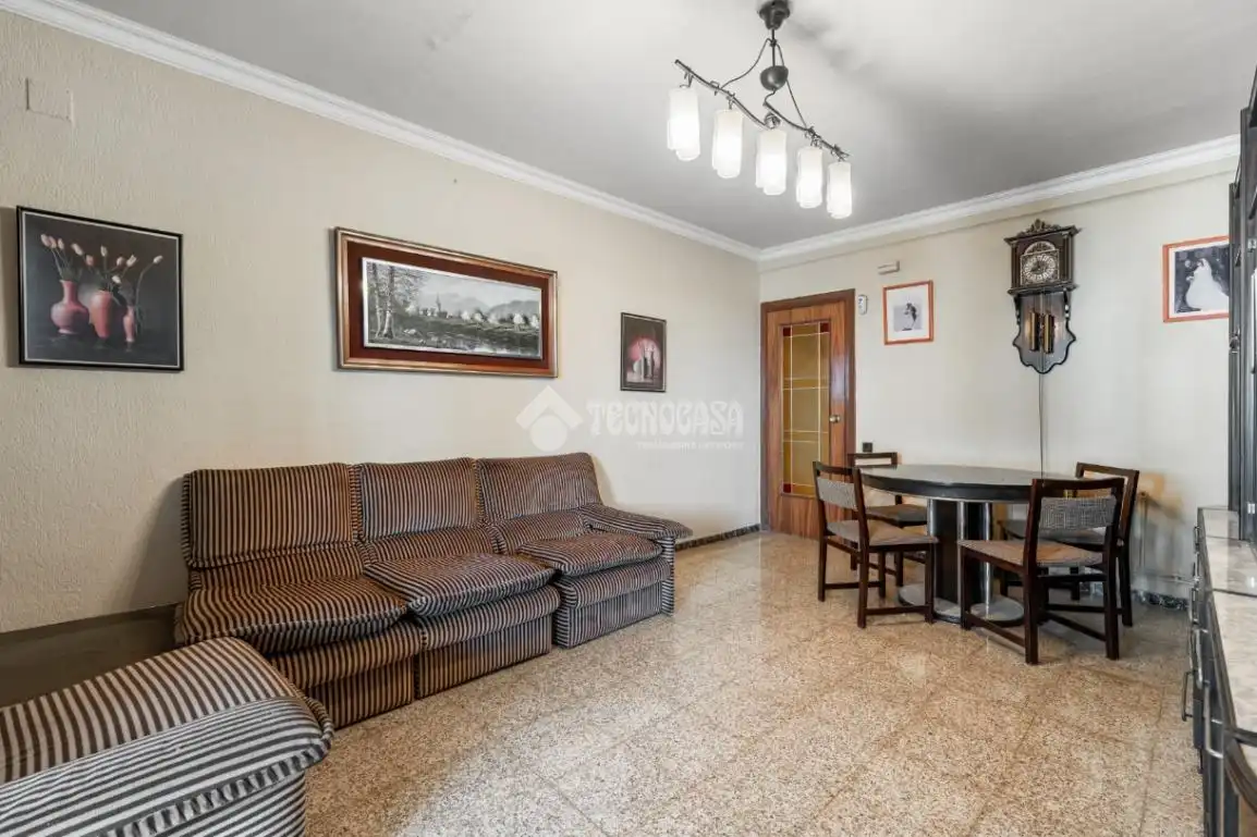 Penthouse mit Terrasse zum Verkauf in La Gavarra, imagen 2