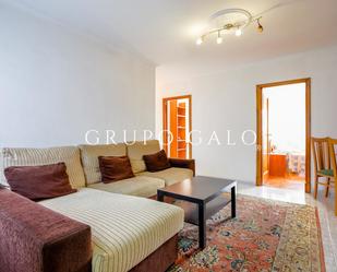 Living room of Flat to rent in Vigo   with Terrace and Balcony