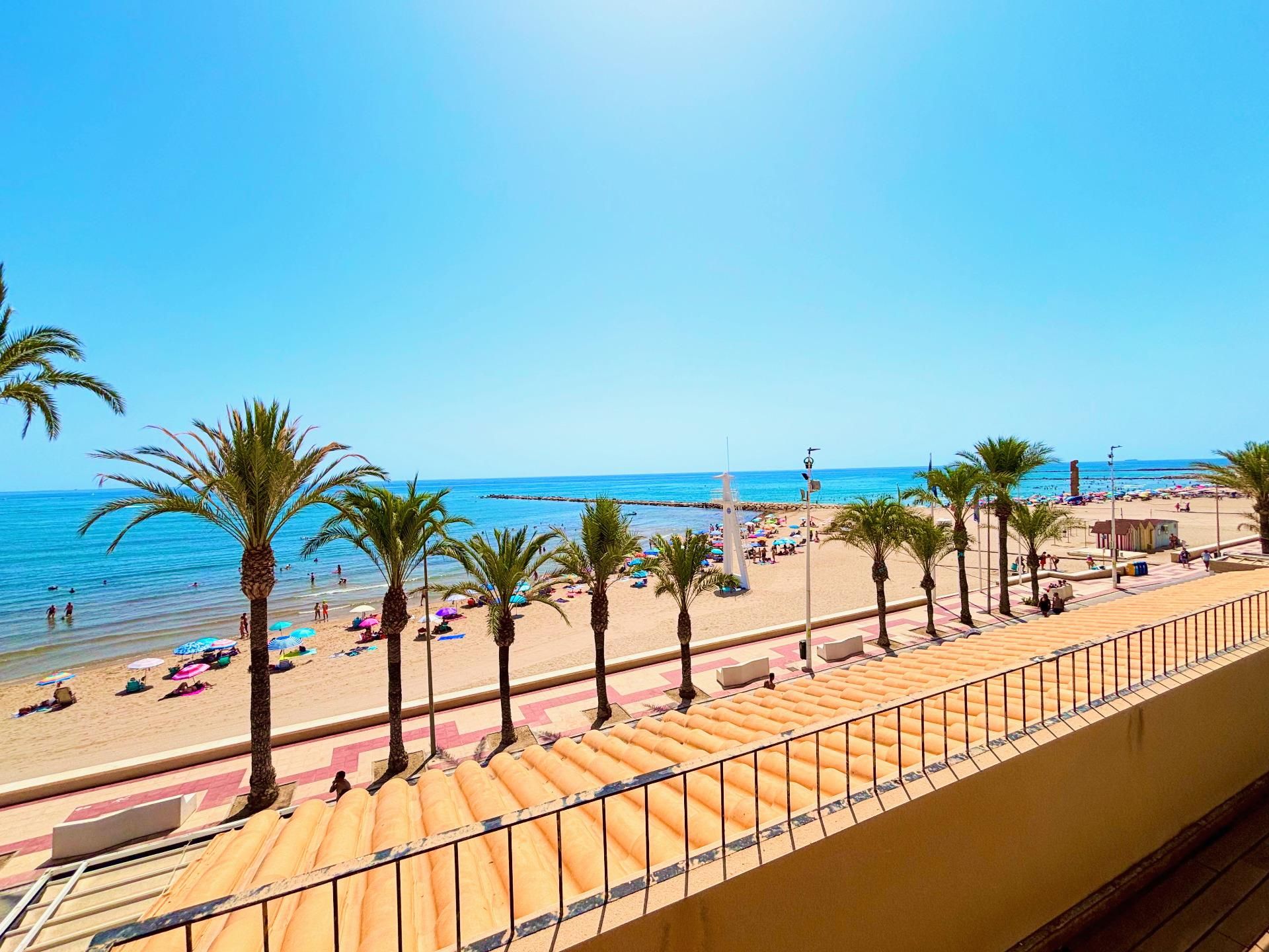 Bedroom of Duplex for sale in El Campello  with Air Conditioner, Terrace and Balcony
