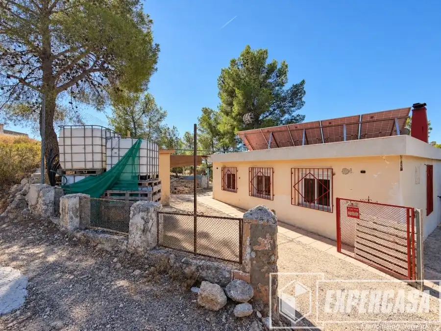 Villa con piscina in vendita a Villar del Arzobispo