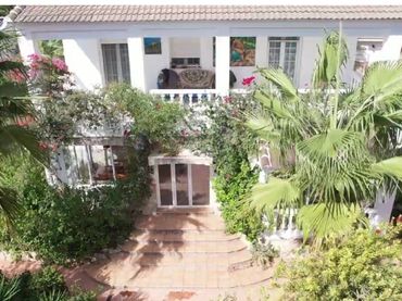 House with pool for sale in Benigànim