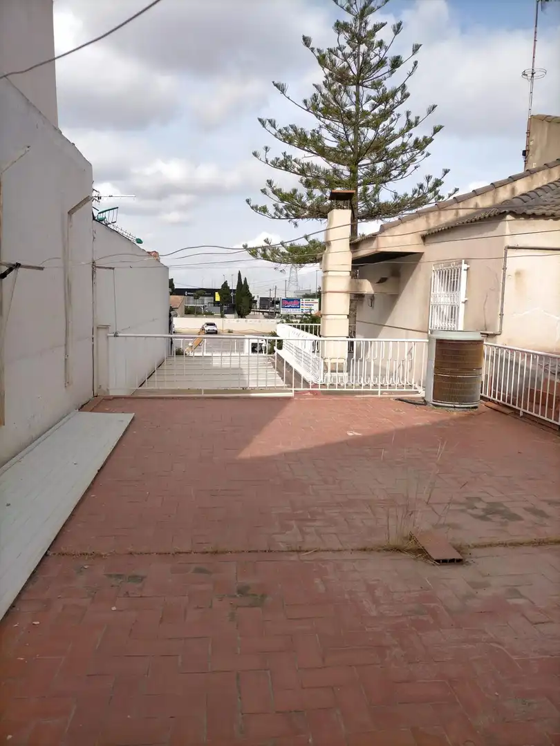 Casa amb jardí en venda a GARCÍA ROGEL, imagen 17