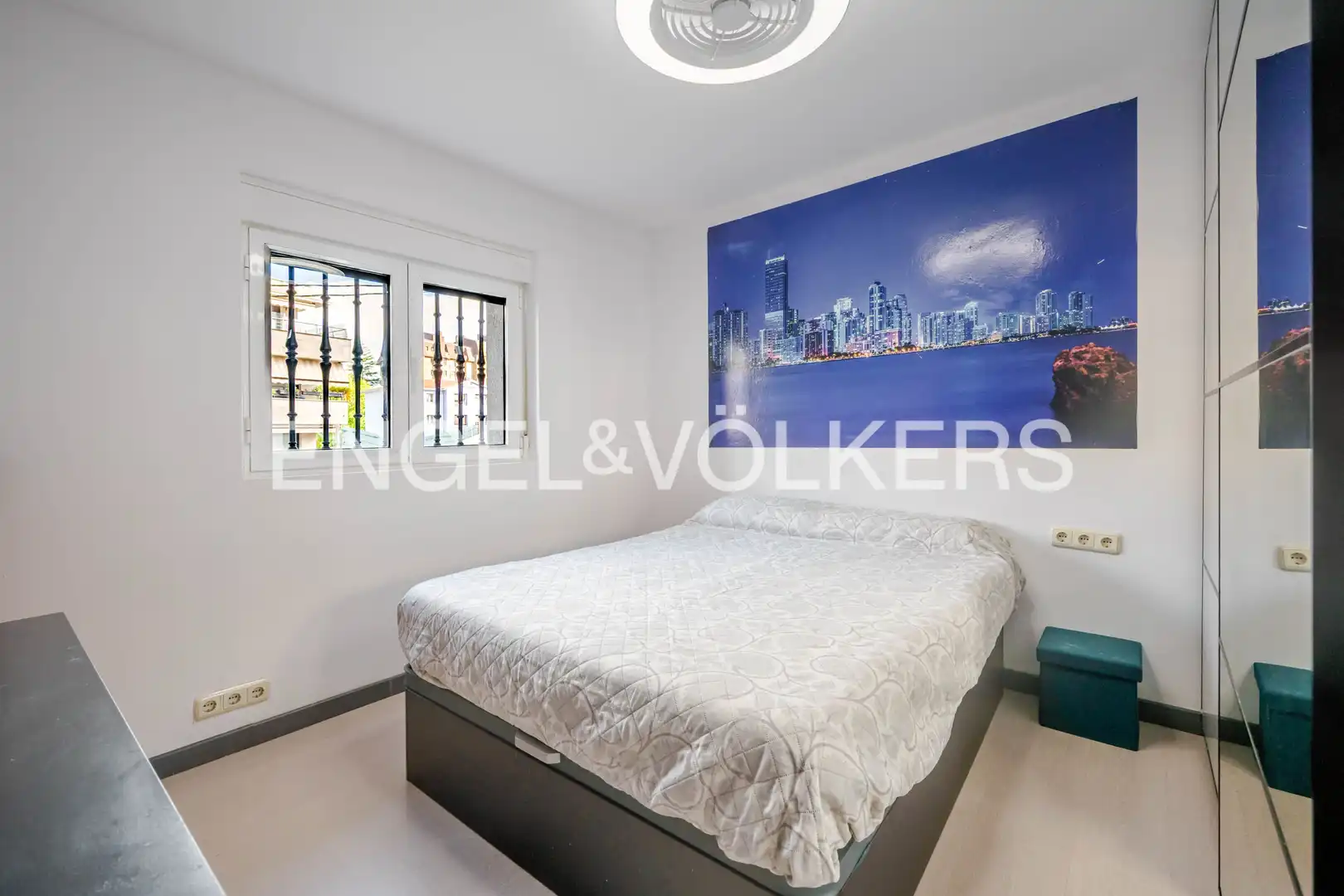 Flat with garden for sale in Zubiaurre Pasealekua, imagen 17