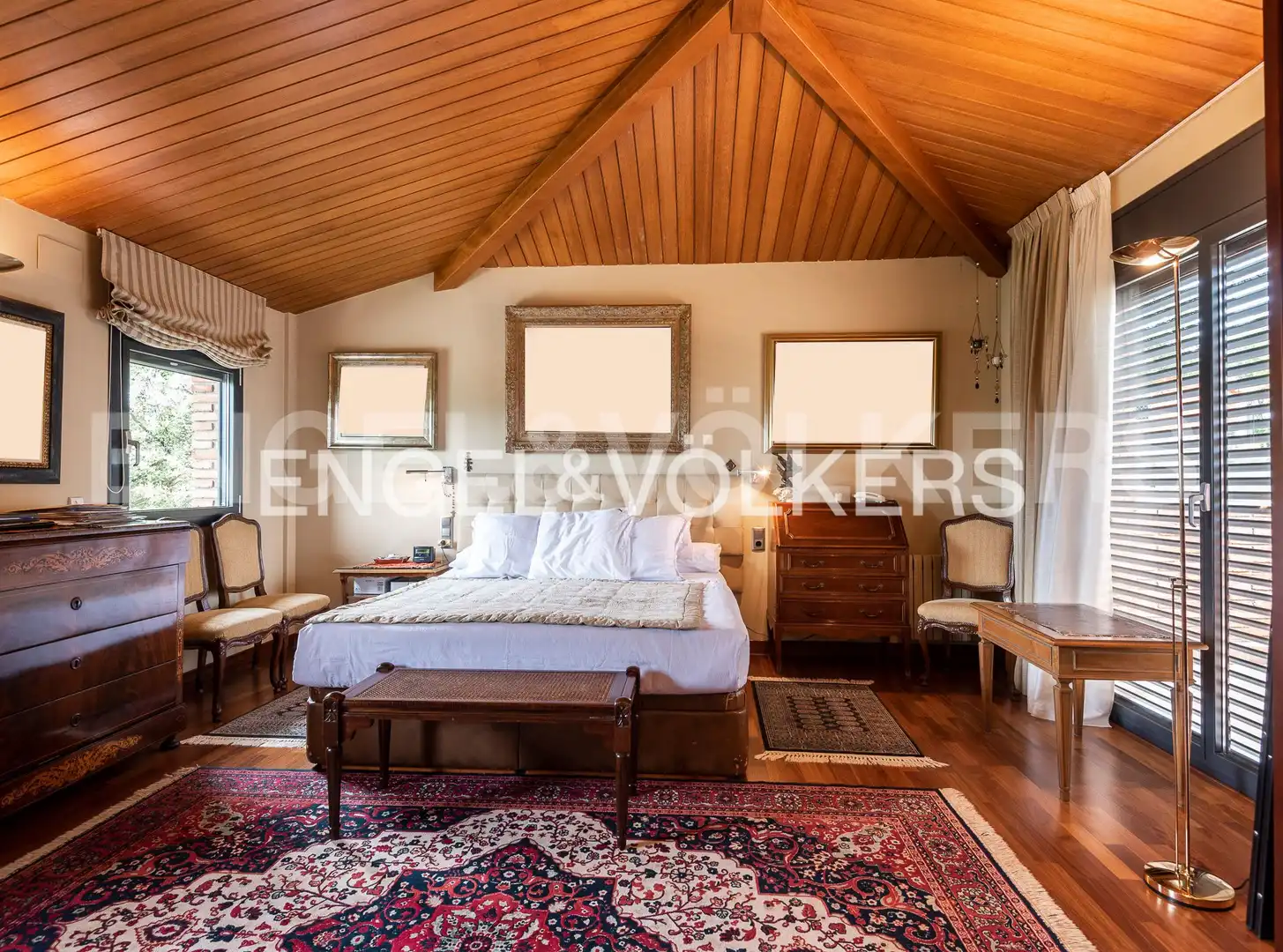 Bedroom of Houses for sale in Sant Cugat del Vallès  with Air Conditioner, Heating and Private garden