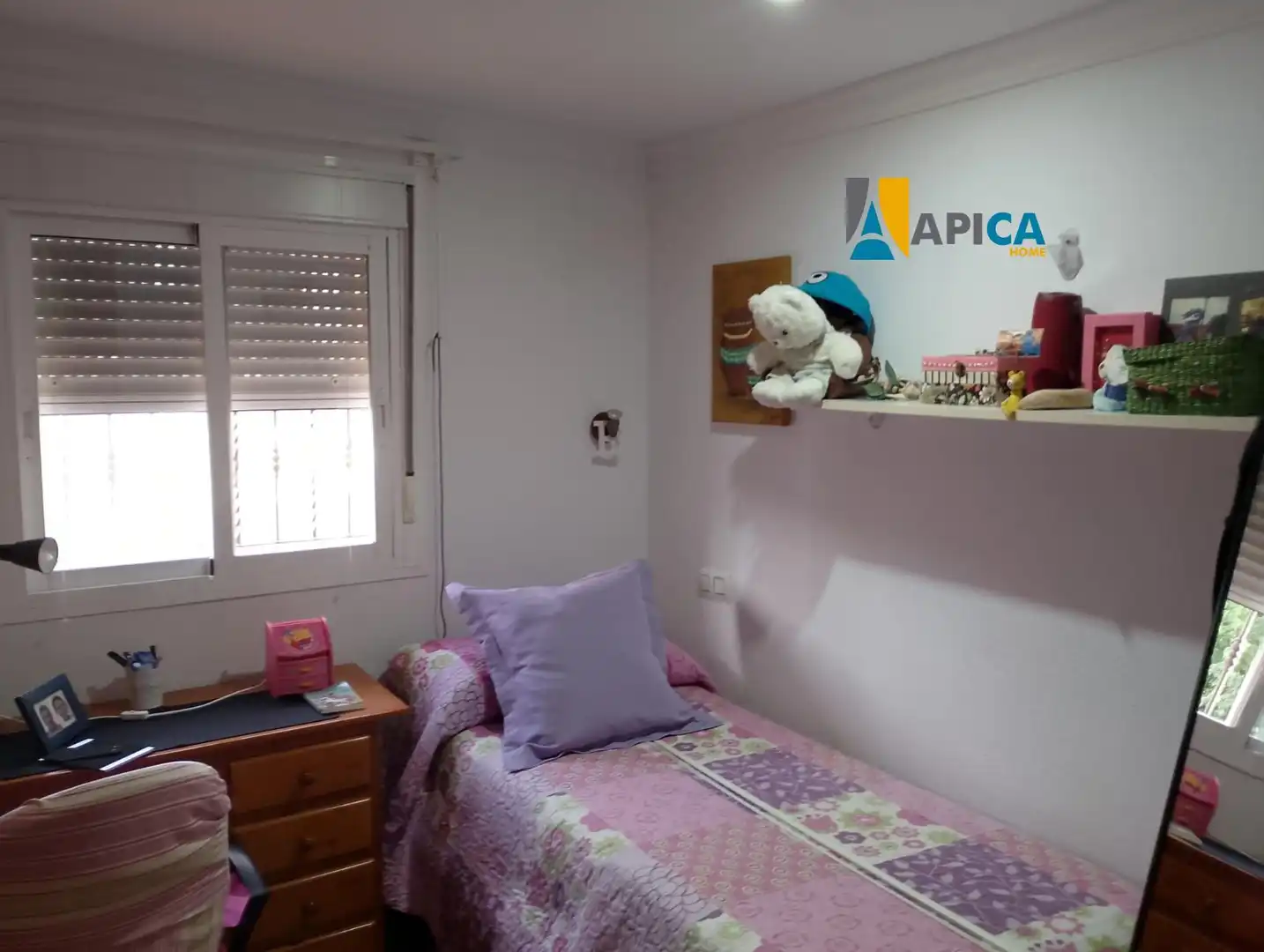 Habitación de Casa adosada en venta en Barbate con Terraza y Amueblado