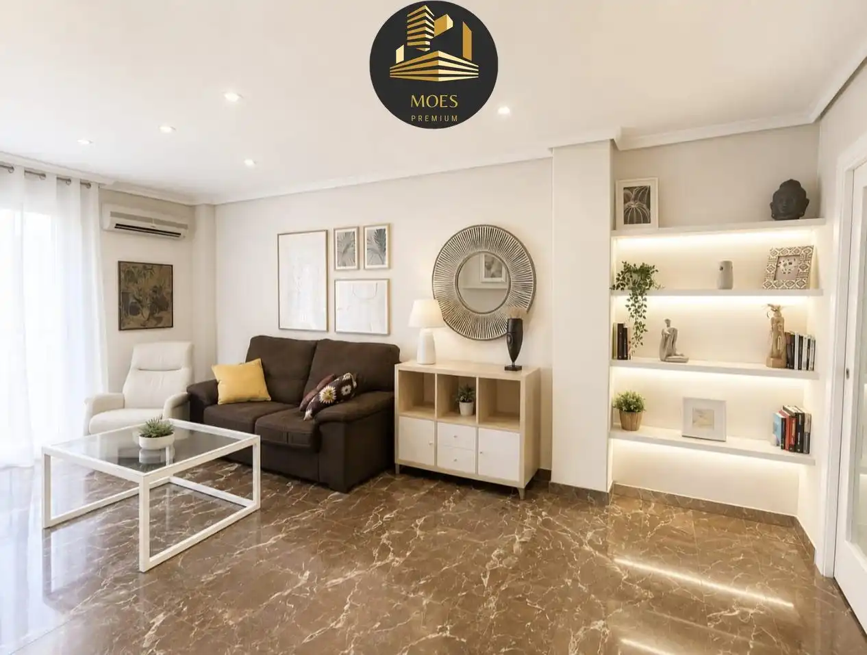 Sala de estar de Piso de alquiler en Jaén con Aire acondicionado y Calefacción