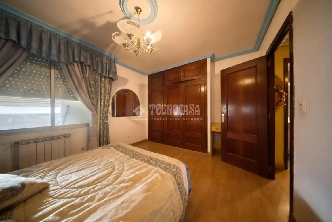 Bedroom of Flat for sale in Valladolid
