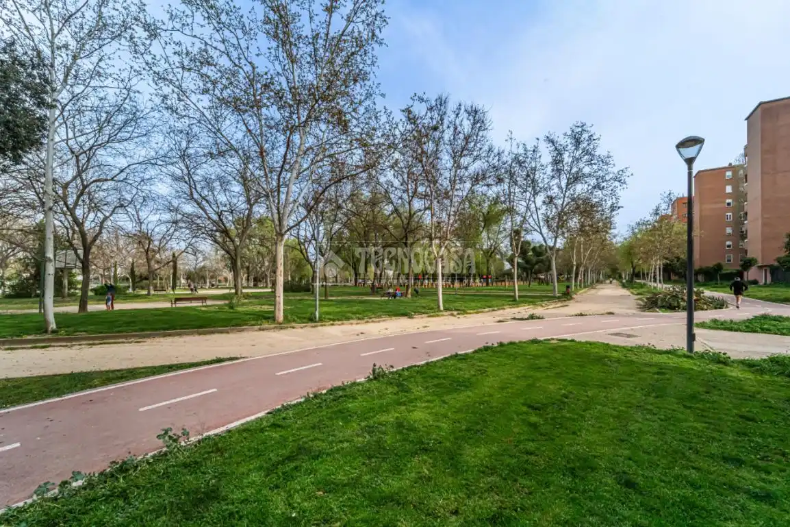 Garaje de alquiler en Leganés