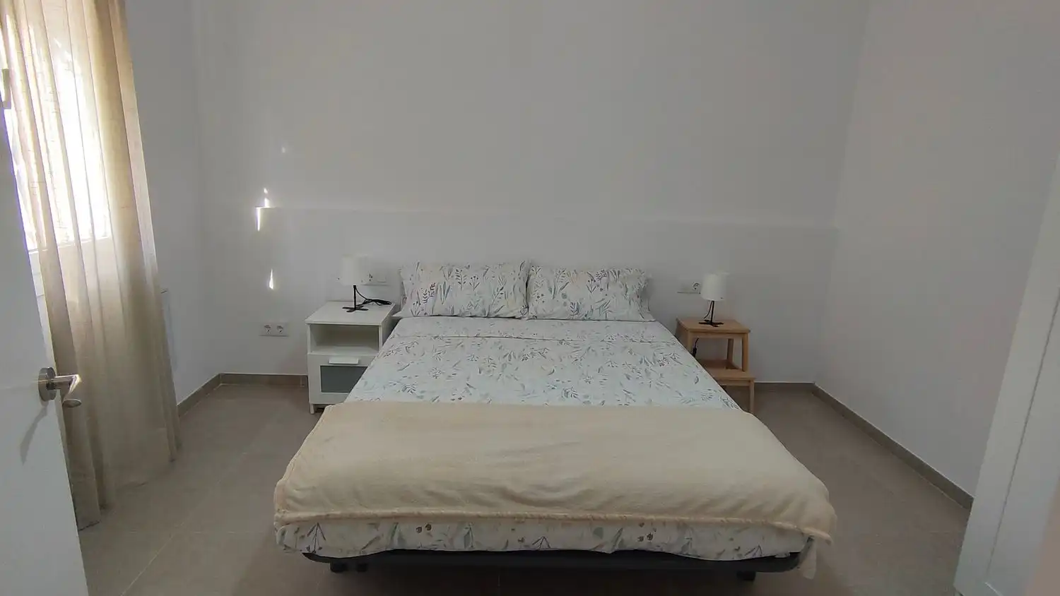 Dormitori de Casa o xalet de lloguer en Terrassa amb Jardí privat, Terrassa i Moblat