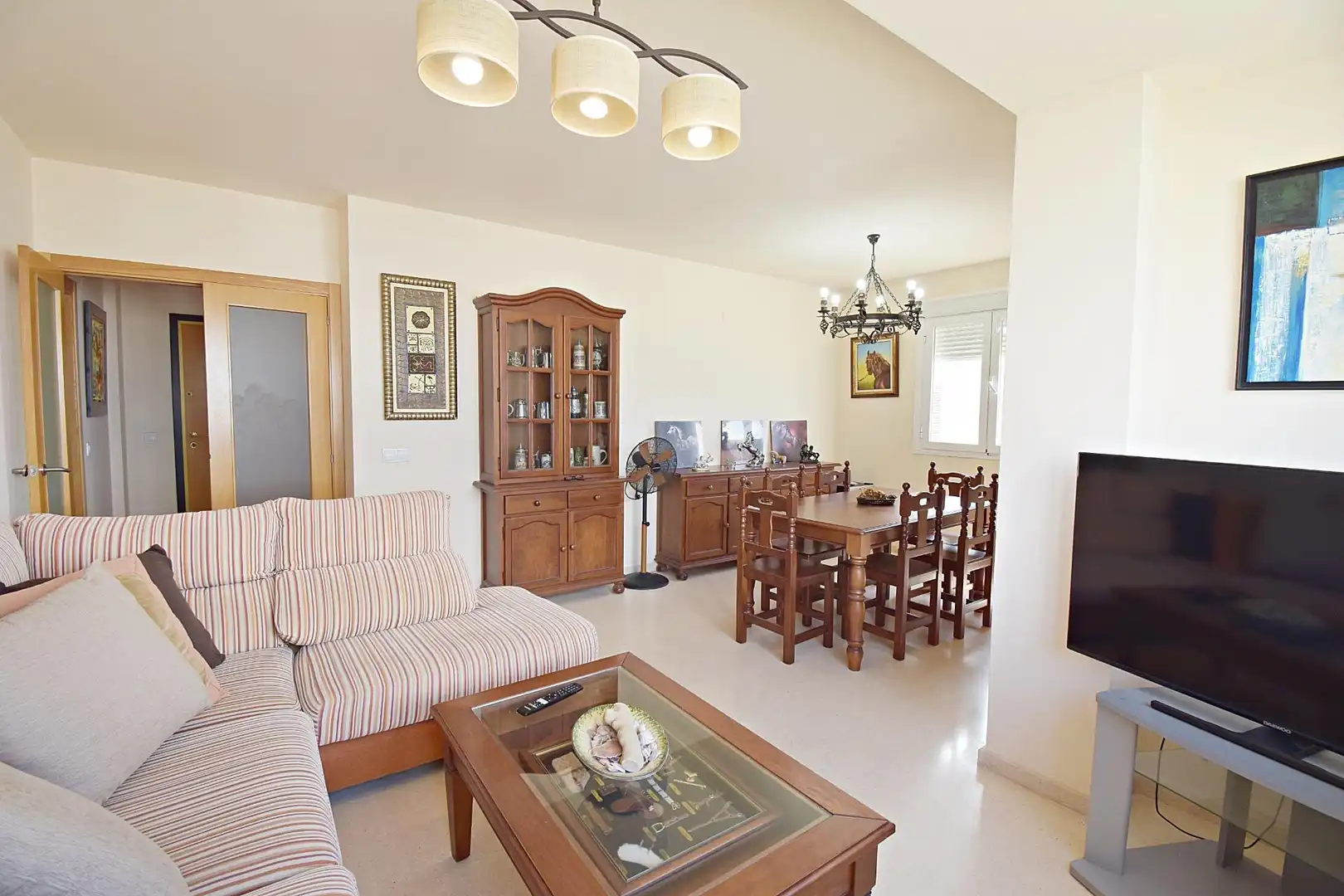 Sala d'estar de Pis en venda en Jerez de la Frontera amb Moblat