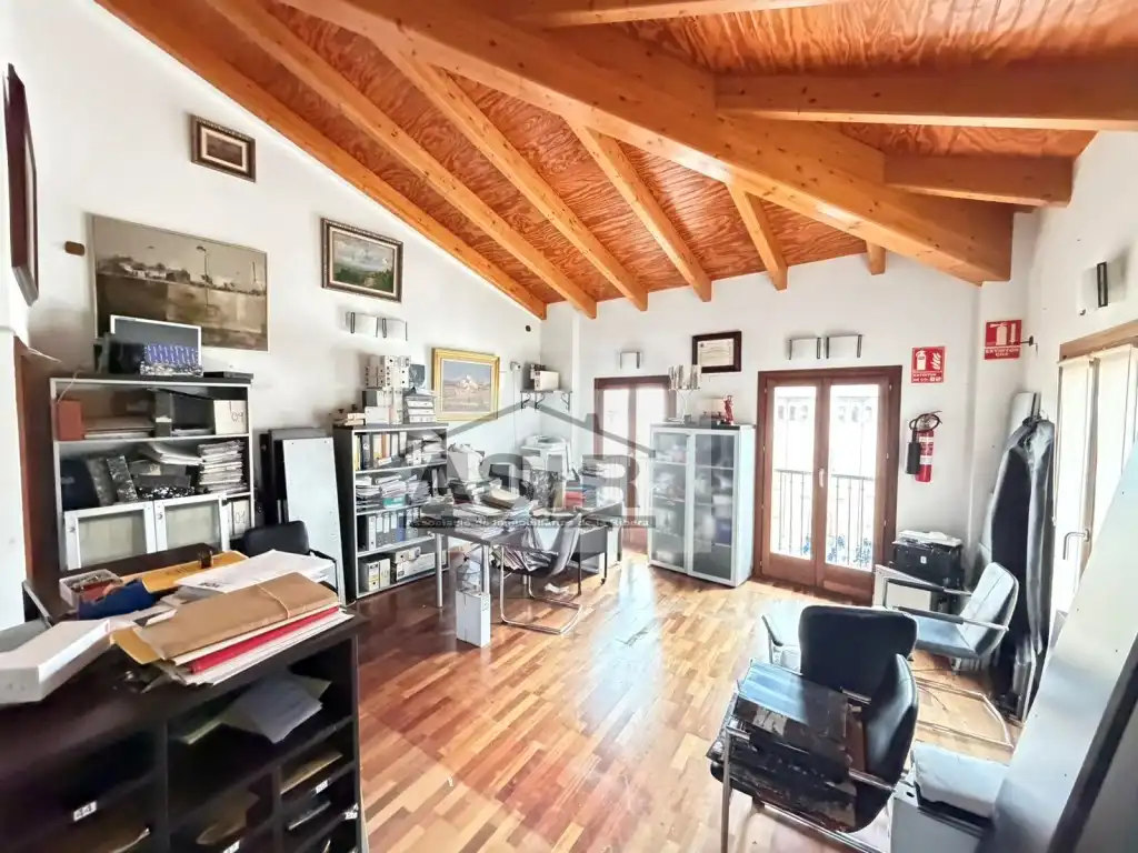 Büro zum Verkauf in Alzira