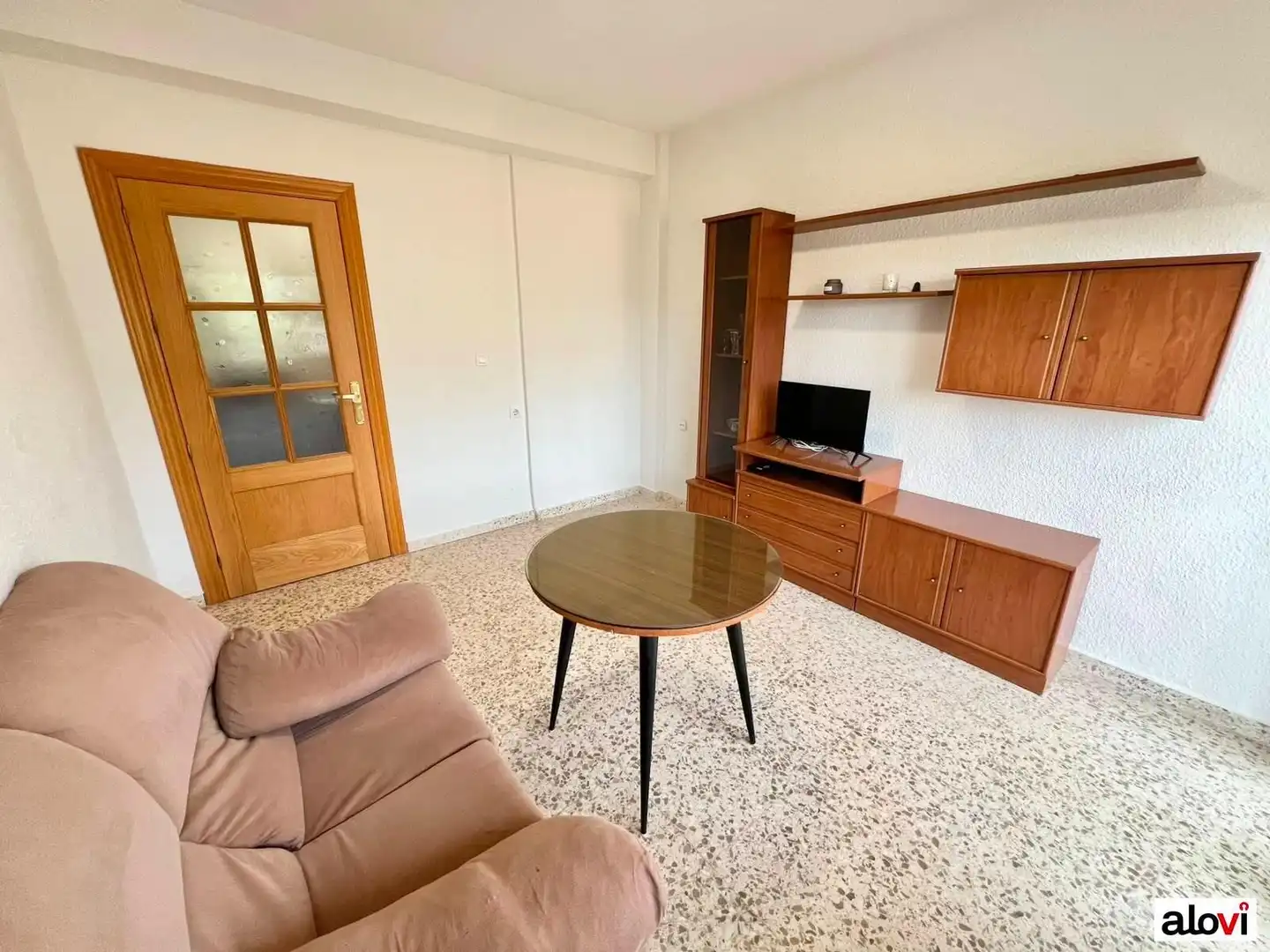 Wohnzimmer von Wohnung zur Miete in Granada mit Möbliert