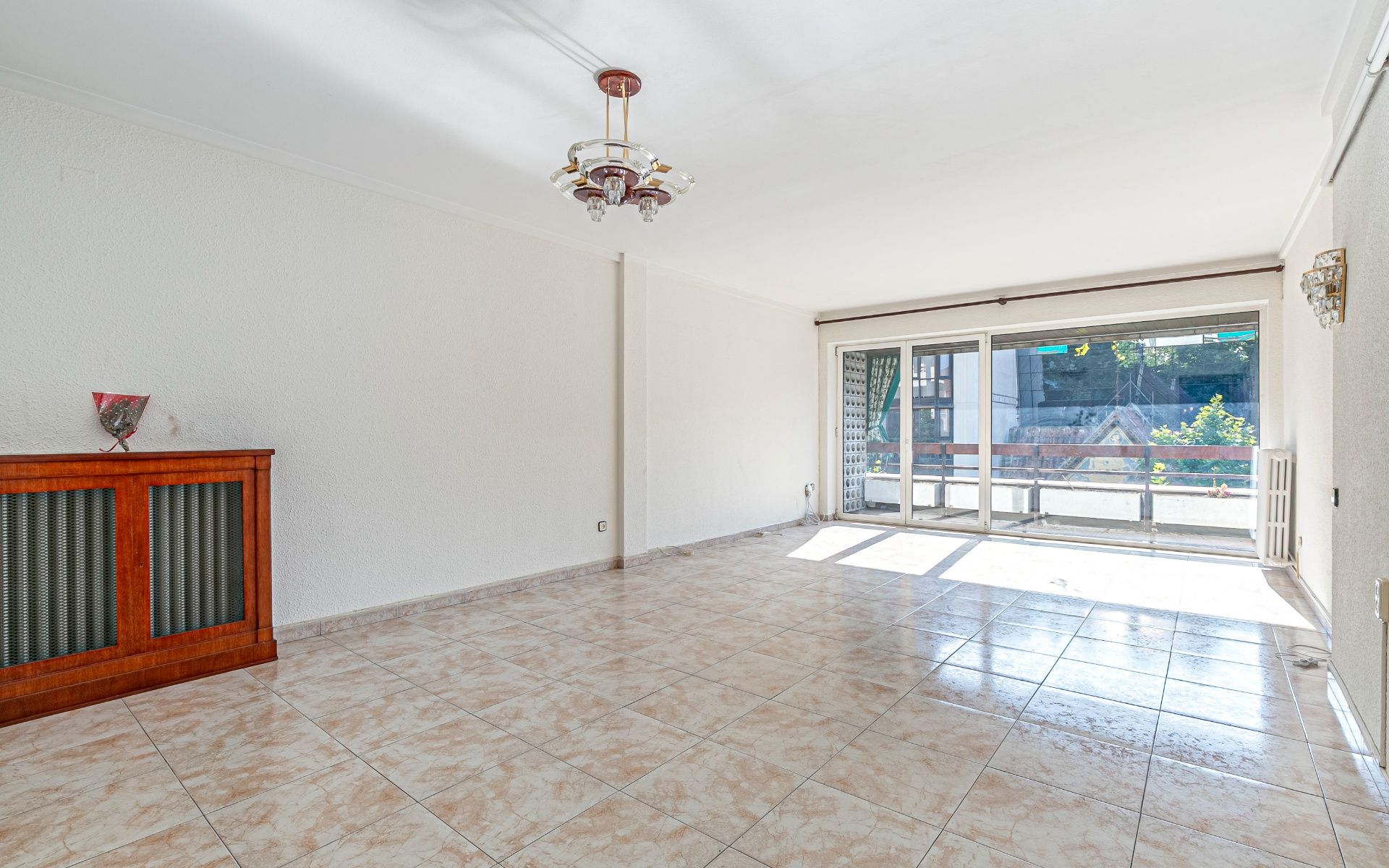 Pis en venda a Pere III, Centre - Passeig i Rodalies