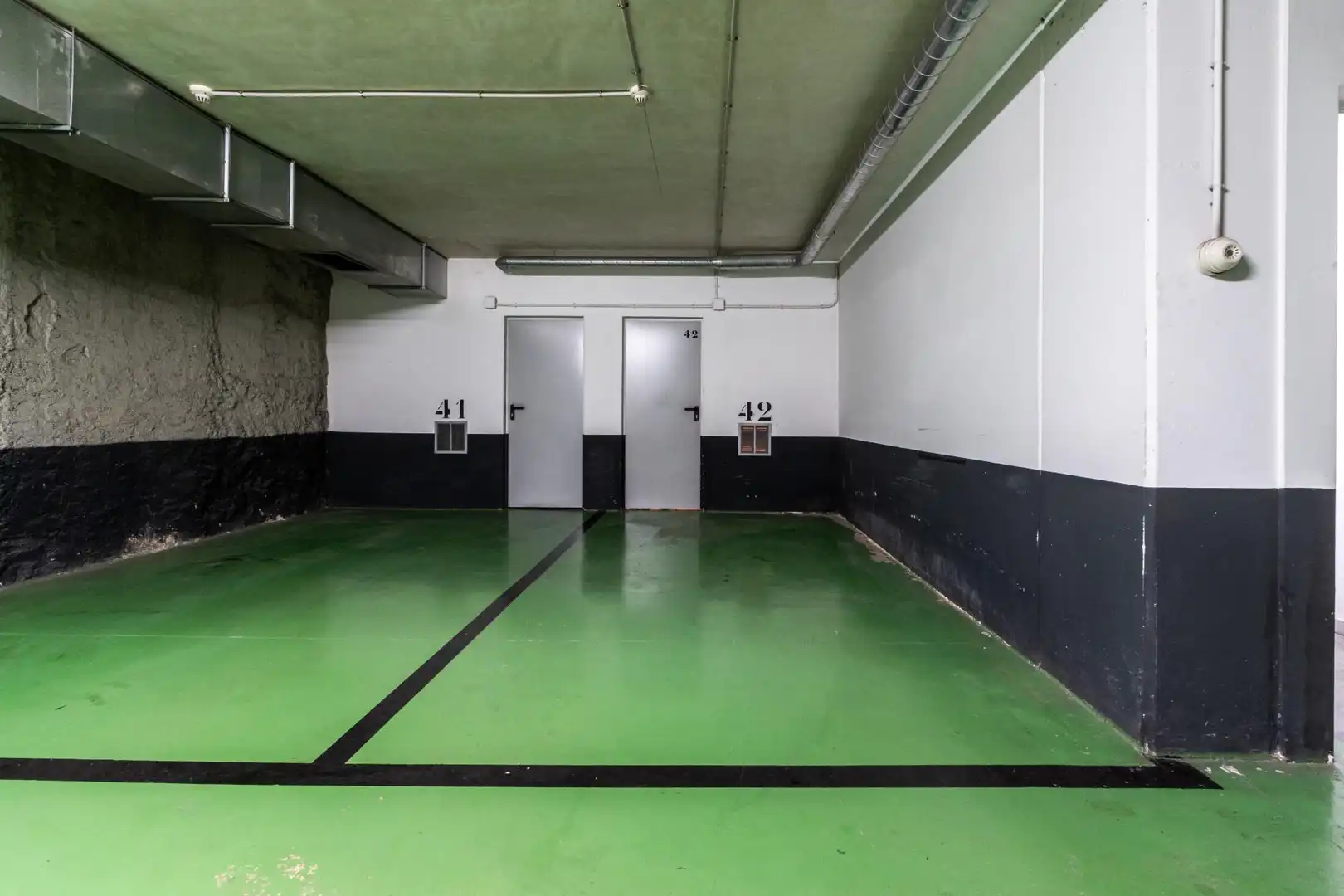 Parking de Piso en venta en Sabadell con Aire acondicionado, Calefacción y Parquet