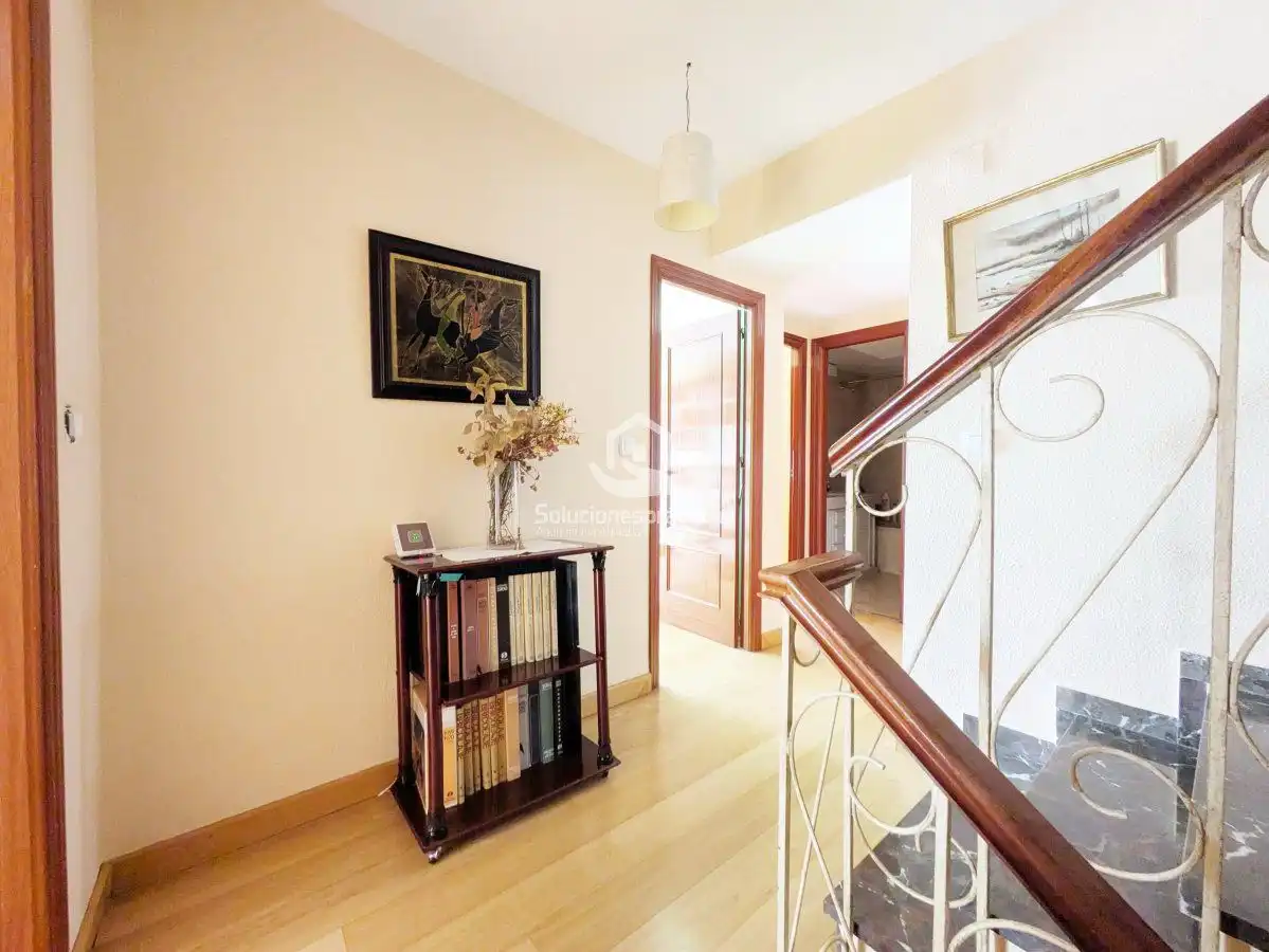 Casa o xalet en venda en Jaén amb Aire condicionat, Terrassa i Traster