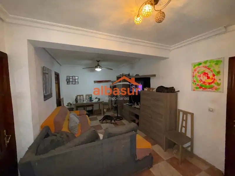 Flat for sale in Sureste