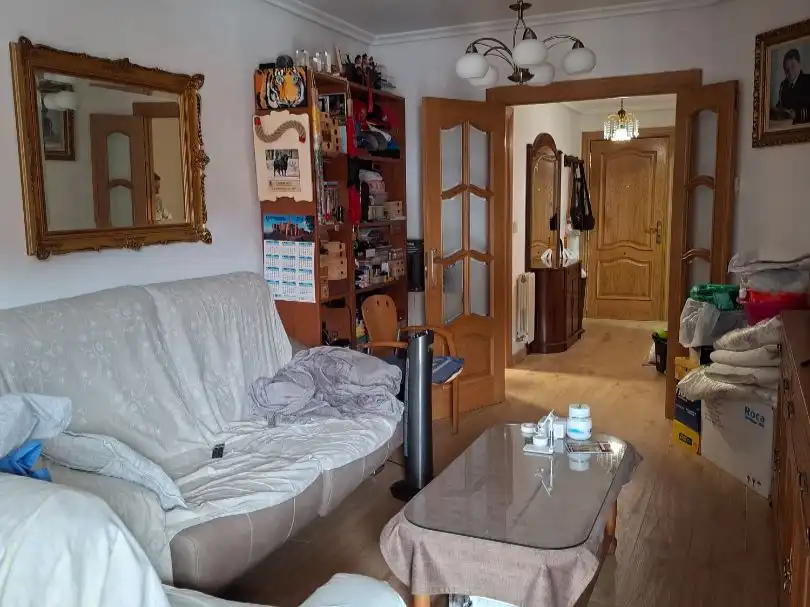 Sala de estar de Piso en venta en Benavente con Terraza y Balcón
