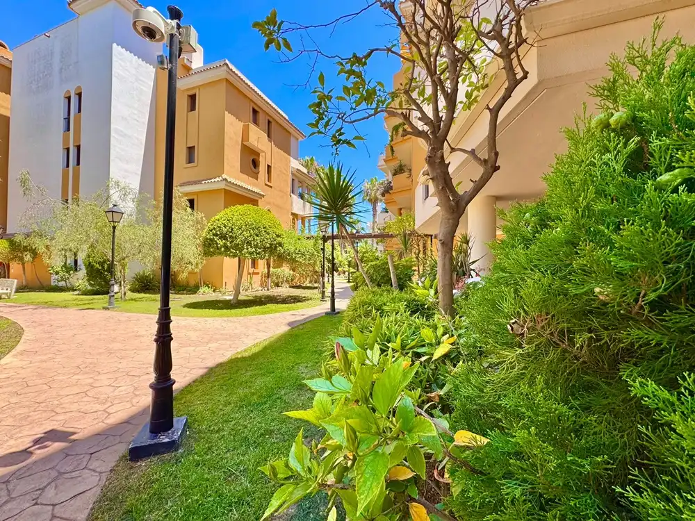 Apartamento con piscina en venta en Punta Prima, imagen 42