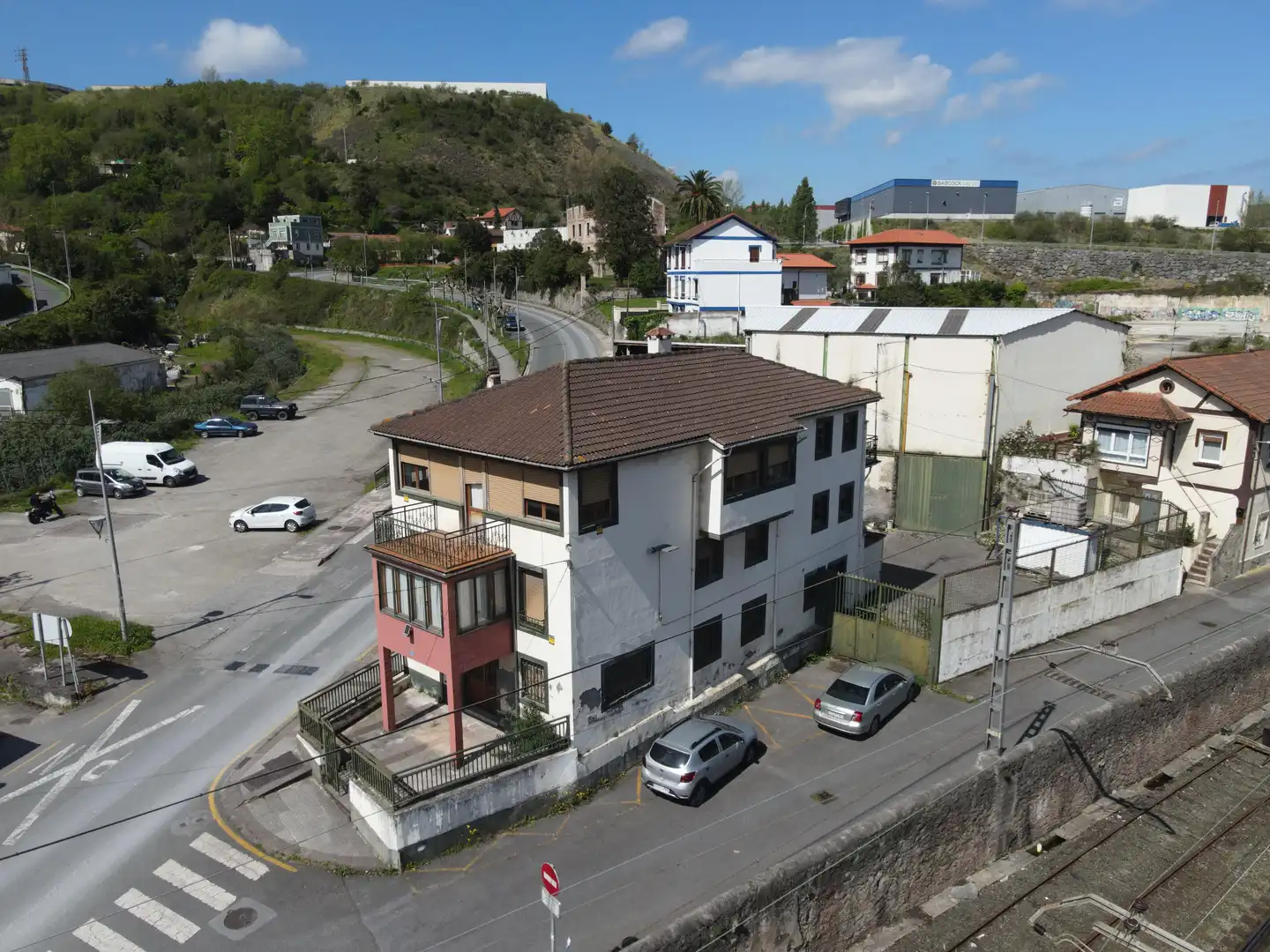 Vista exterior de Casa o xalet en venda en Ortuella amb Jardí privat i Terrassa