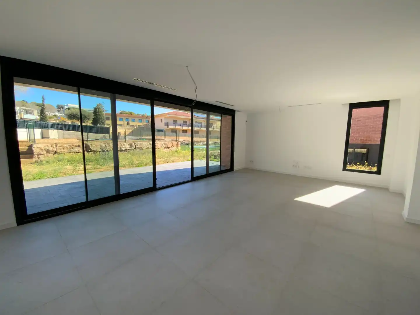 Sala de estar de Casa o chalet en venta en Mataró con Aire acondicionado, Calefacción y Jardín privado