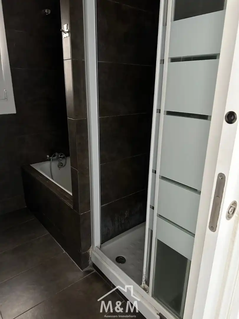 Bathroom of Attic for rent in Castelldefels  with Heating, Terrace and Community pool