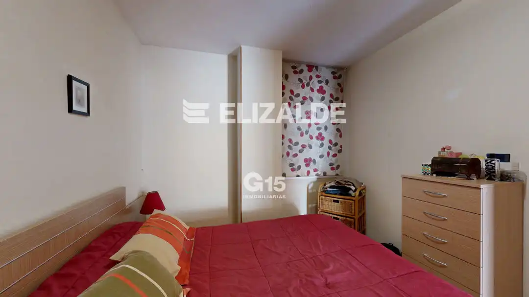 Habitación de Piso en venta en Donostia - San Sebastián  con Trastero y Balcón