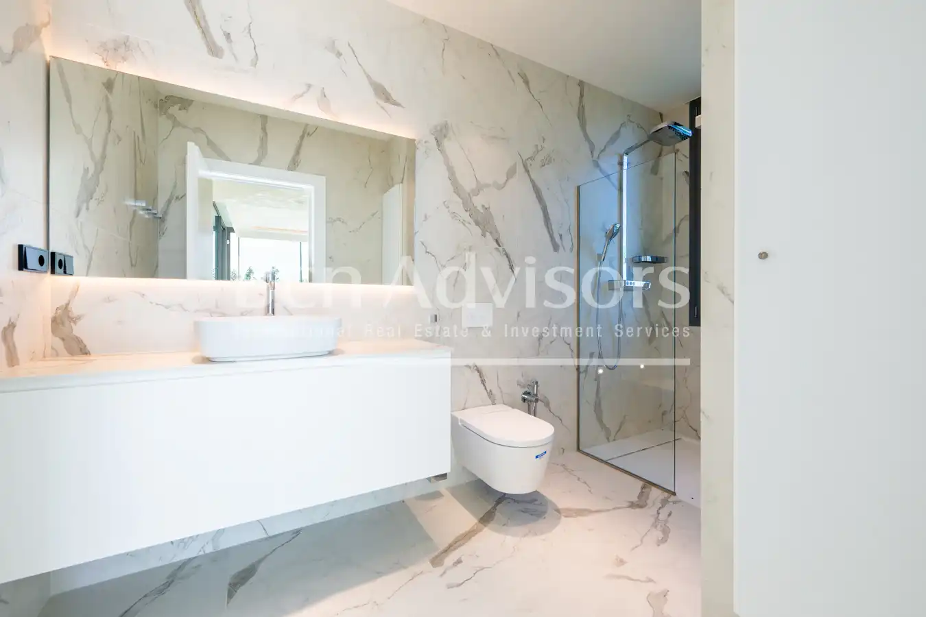 Baño de Casa o chalet en venta en Barcelona con Aire acondicionado, Calefacción y Jardín privado