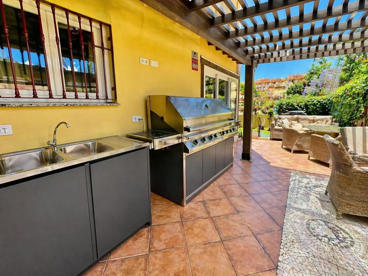 Terraza de Planta baja en venta en Fuengirola con Aire acondicionado, Parquet y Terraza