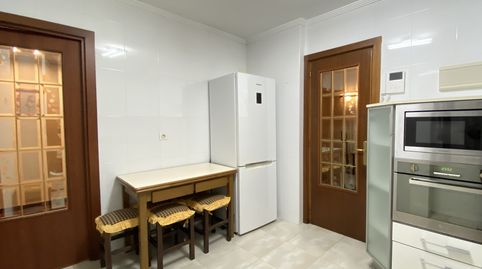 Foto 3 de Piso de alquiler en Karmelo Kalea, Santutxu - Basarrate, Bilbao