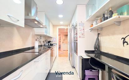 Kitchen of Flat for sale in Fuenlabrada  with Air Conditioner