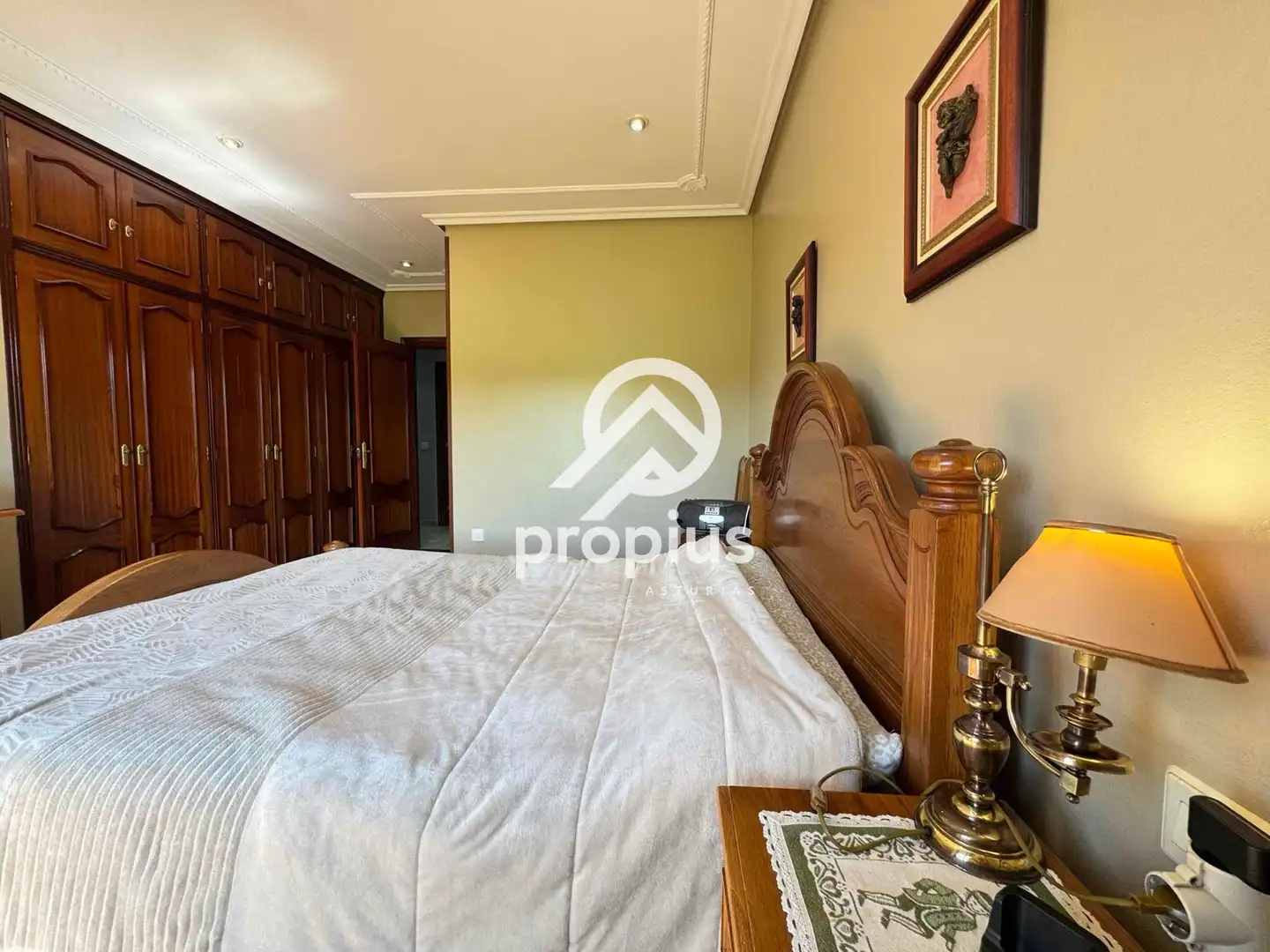 Habitación de Casa o chalet en venta en Avilés con Calefacción, Jardín privado y Parquet
