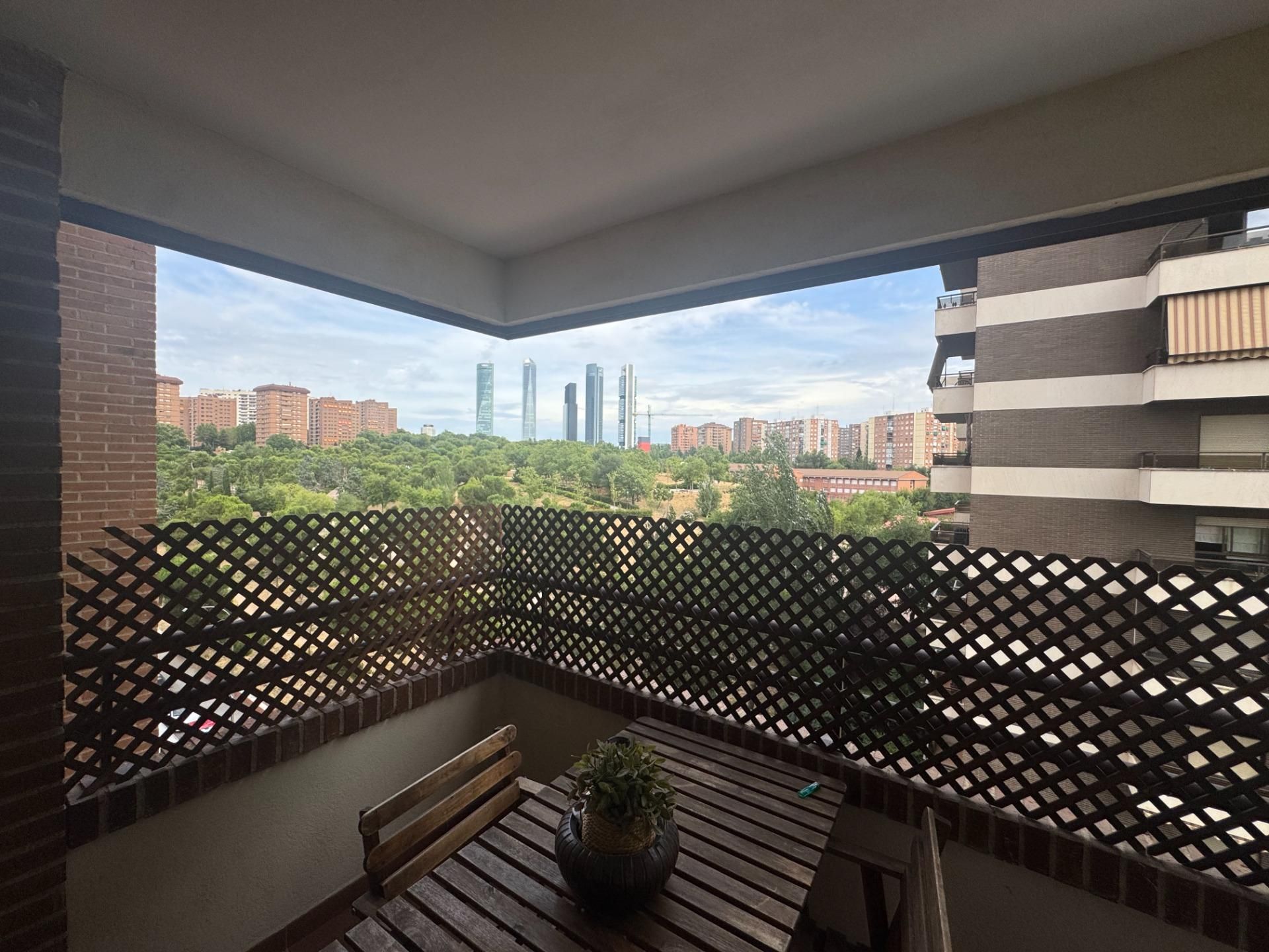 Balcony of Flat to rent in  Madrid Capital  with Air Conditioner, Heating and Terrace