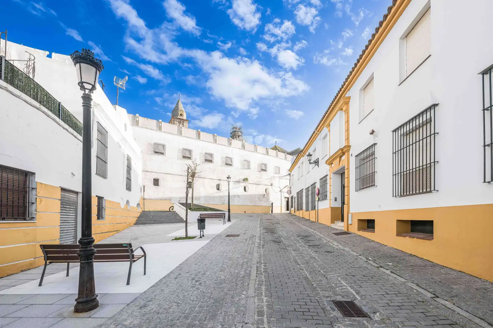 Vista exterior de Dúplex en venta en Medina Sidonia con Balcón