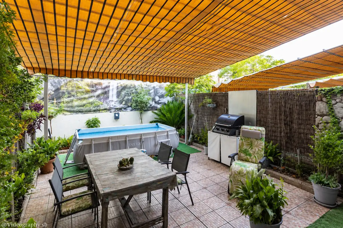 Casa a schiera con piscina in vendita a Calle de Alejandro Malaspina