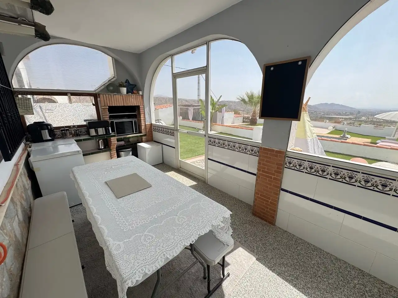 Cuina de Casa o xalet en venda en Huércal-Overa amb Aire condicionat, Terrassa i Piscina
