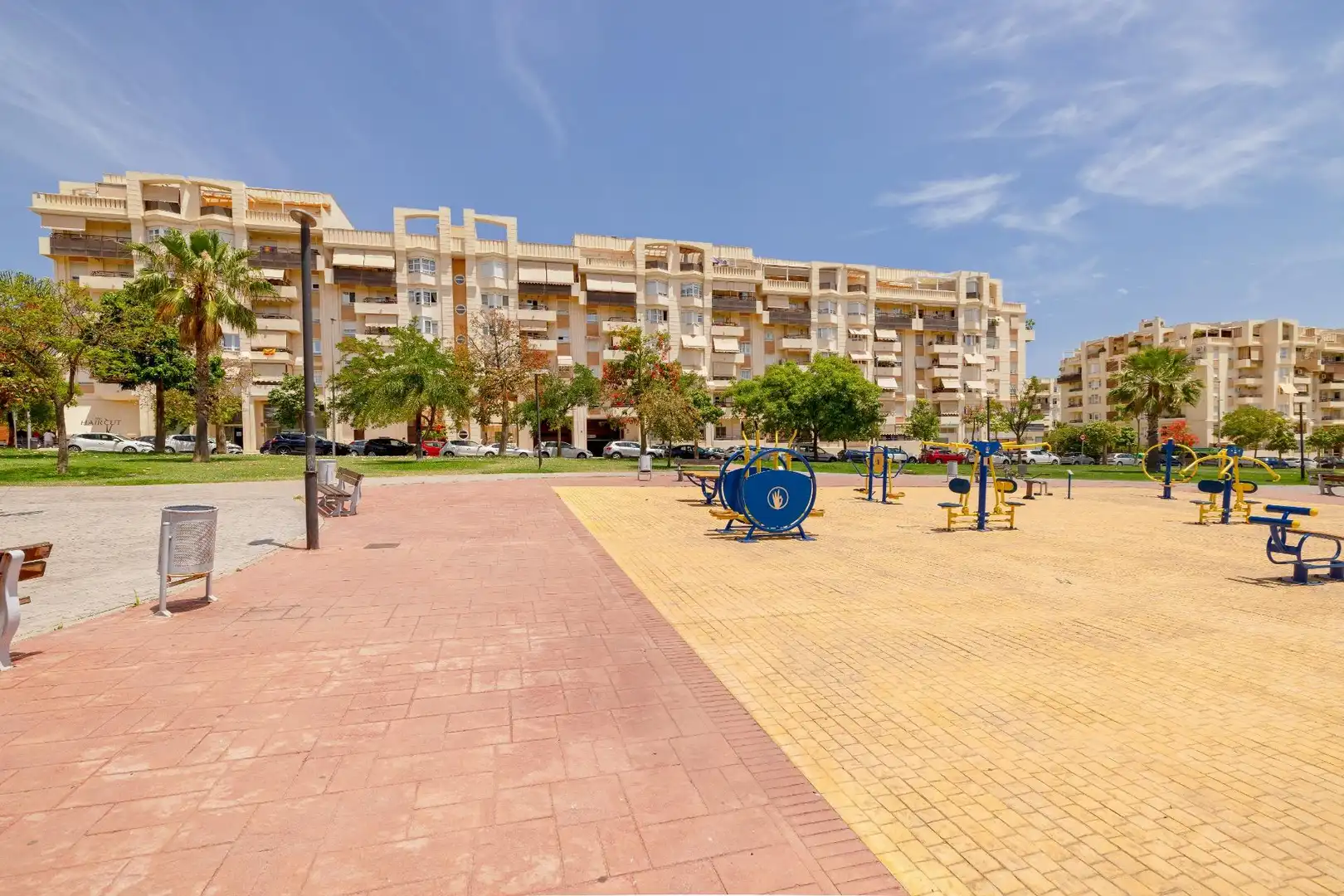 Vista exterior de Pis en venda en Málaga amb Aire condicionat, Terrassa i Moblat