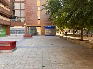 Vista exterior de Local de alquiler en Zaragoza con Aire acondicionado, Calefacción y Parquet
