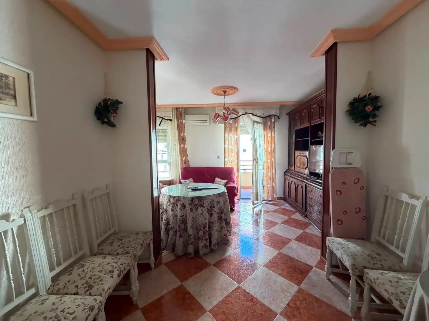 Sala d'estar de Pis en venda en Cáceres amb Aire condicionat, Terrassa i Moblat