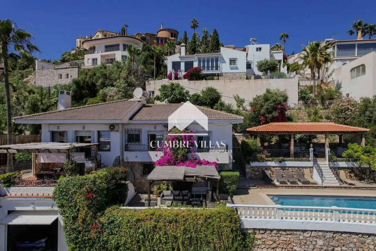 Exterior view of Houses for sale in Salobreña  with Private garden, Terrace and Internet
