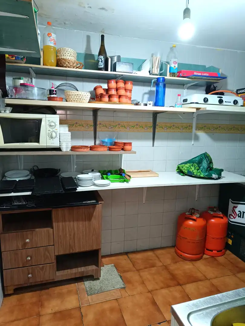 Küche von Geschaftsraum zum Verkauf in Aguilar de Campoo